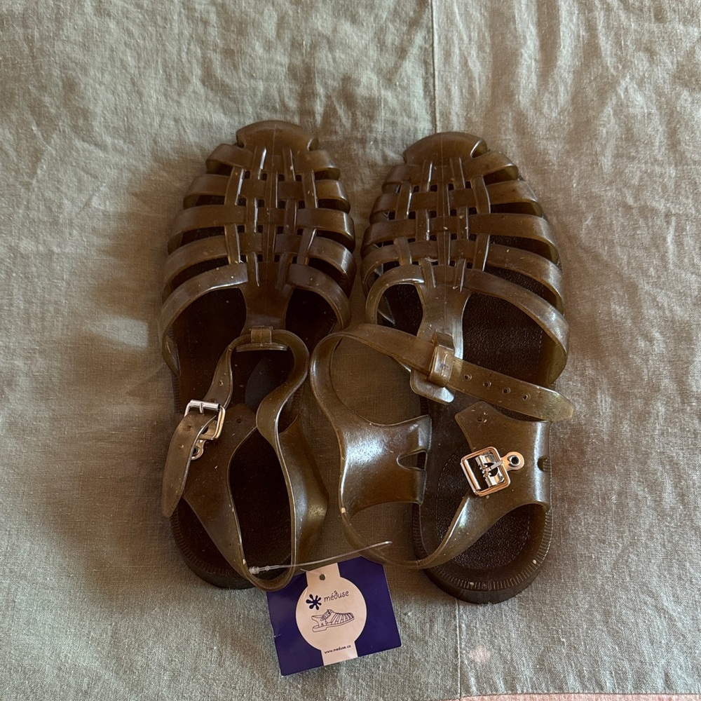 Salter House jelly sandals